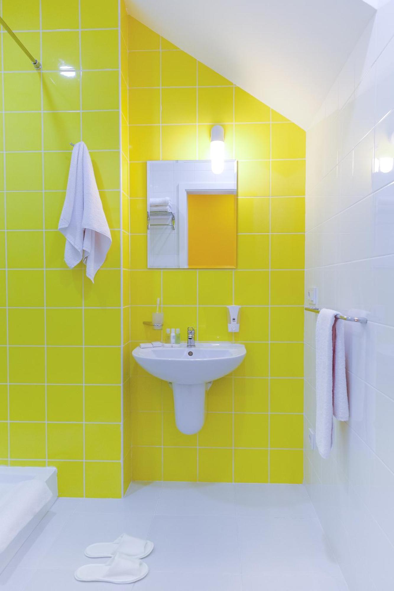 Budget Double Room without Window
