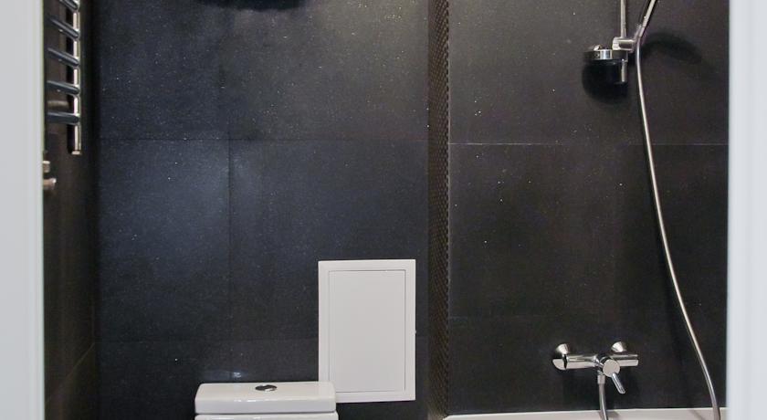 Superior Black&White Studio Spa Bath Apartment with Panoramic view