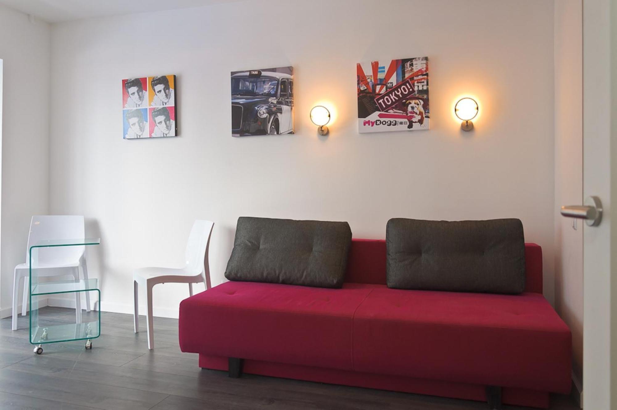 Stylish One-Bedroom Panoramic View Apartment