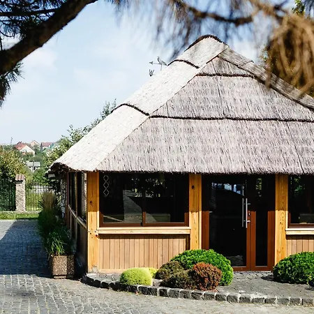 Aivengo Hotel-2