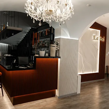 Hotel Palace Ukraine-3