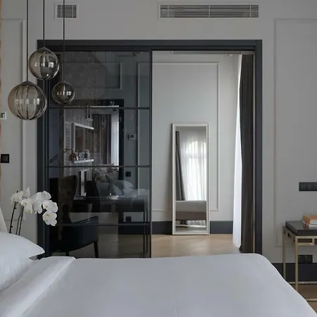 Riviera House-3