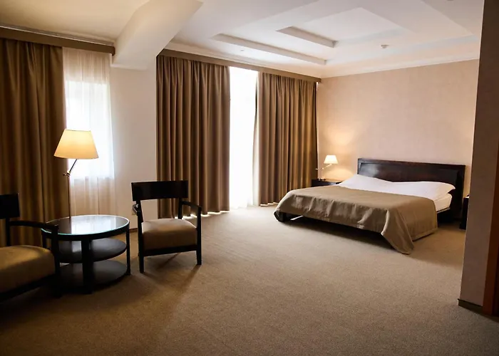 Lavina Park Hotel