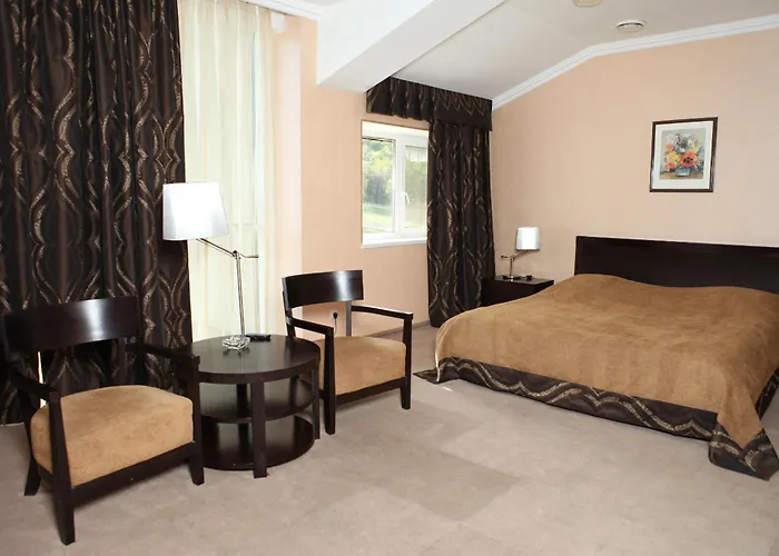 Lavina Park Hotel